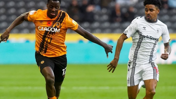 soi kèo Hull cùng Coventry
